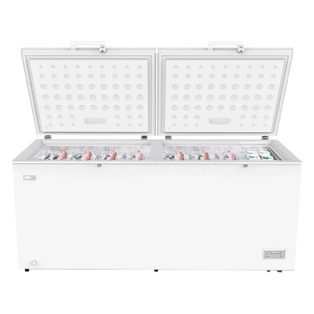 [OS-CFH22502WE] CONGELADOR OSTER 25PIES 708LTS LED/LLAVE/RUEDAS BLANCO